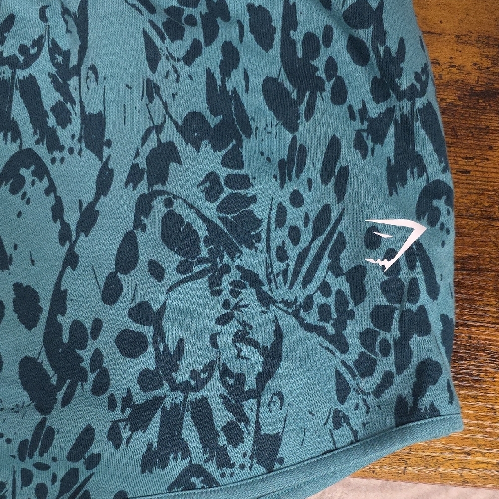 Gymshark Women’s Adapt Animal Seamless Workout Shorts - Teal - Size L - Picture 5 of 9